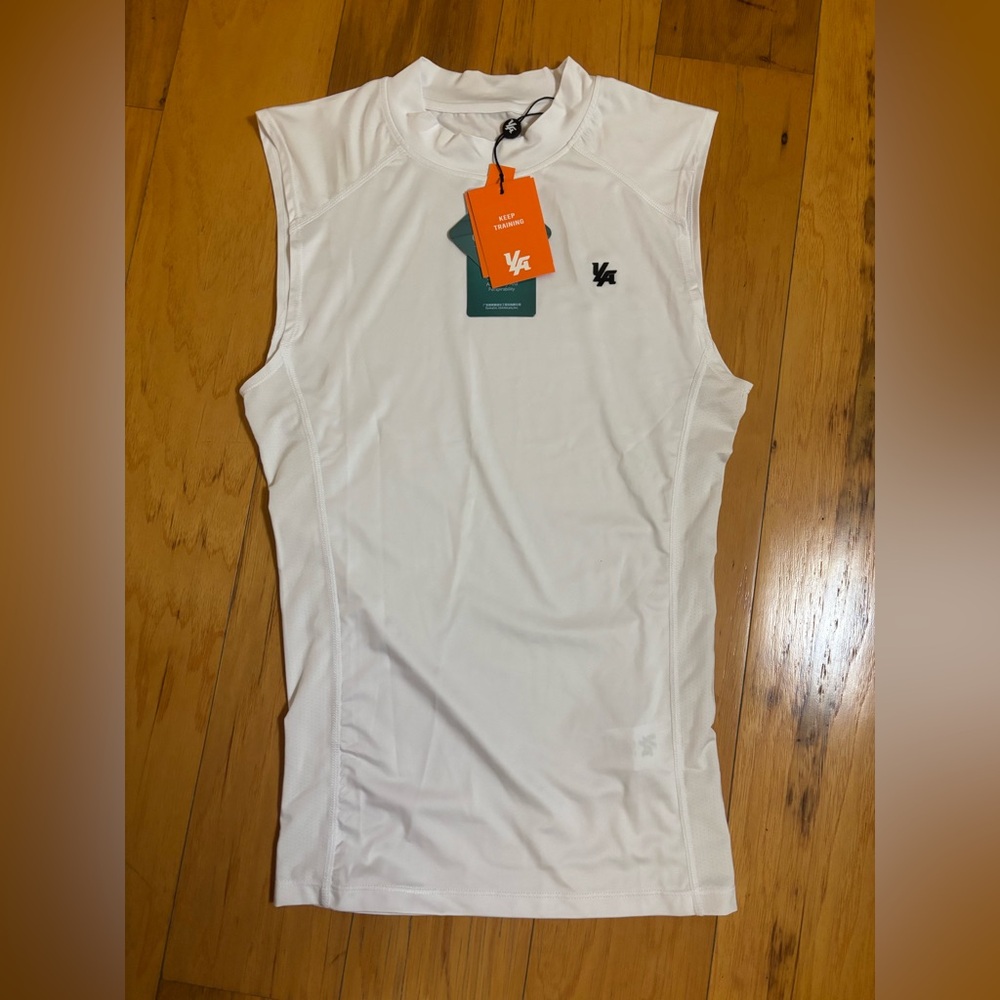YoungLA Stealth Compression Cut-Off - Picture 2 of 5